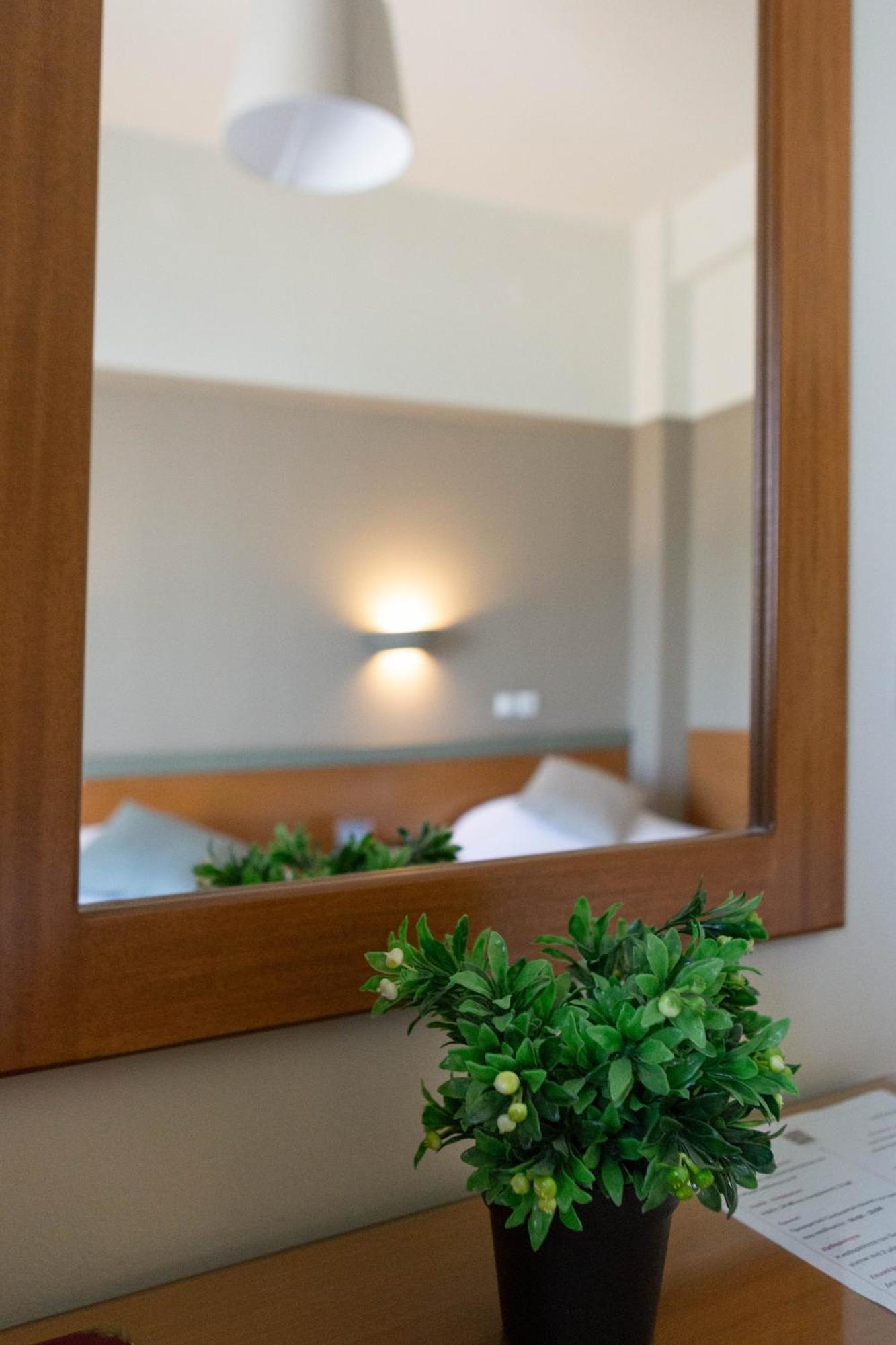 Anesis Hotel Kozani Zewnętrze zdjęcie